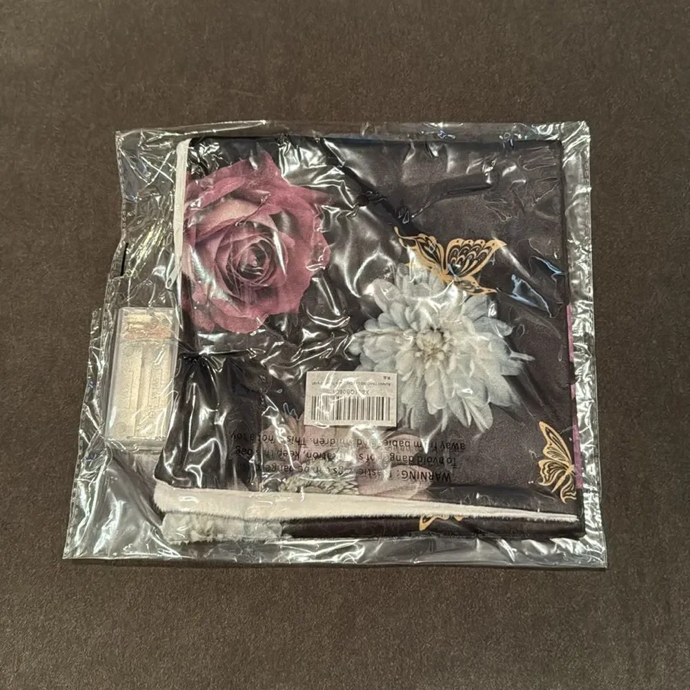 Light Up LED Decorative Unicorn Pillow Case & Flowers Pillow Case 18”x18” NEW
